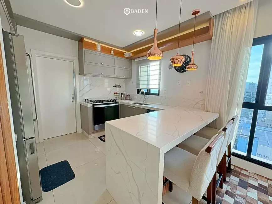 Foto 8 de Apartamento com 4 quartos à venda, 138m2 em Centro, Balneario Camboriu - SC