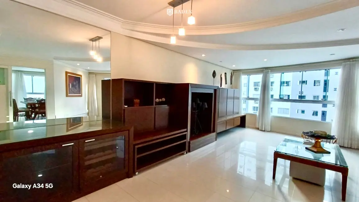 Foto 3 de Apartamento com 3 quartos à venda, 152m2 em Centro, Balneario Camboriu - SC