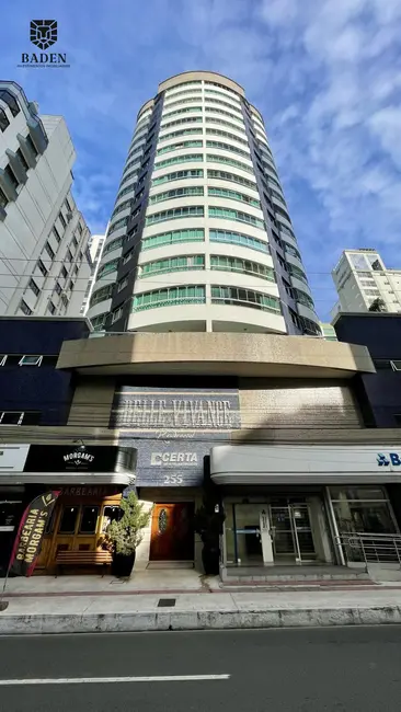 Apartamento com 3 quartos à venda, 152m2 em Centro, Balneario Camboriu - SC - imagem 1 Foto 1 de Apartamento com 3 quartos à venda, 152m2 em Centro, Balneario Camboriu - SC