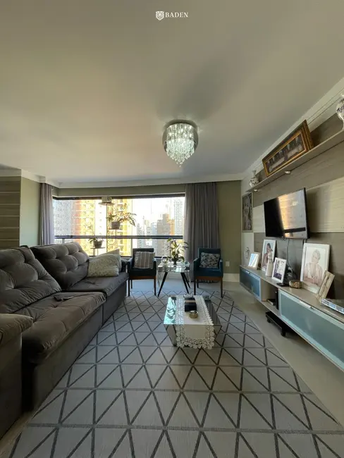Foto 1 de Apartamento com 3 quartos à venda, 127m2 em Centro, Balneario Camboriu - SC