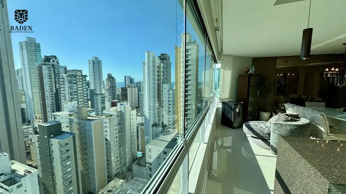 Apartamento com 3 quartos à venda, 130m2 em Centro, Balneario Camboriu - SC - imagem 9 Foto 9 de Apartamento com 3 quartos à venda, 130m2 em Centro, Balneario Camboriu - SC