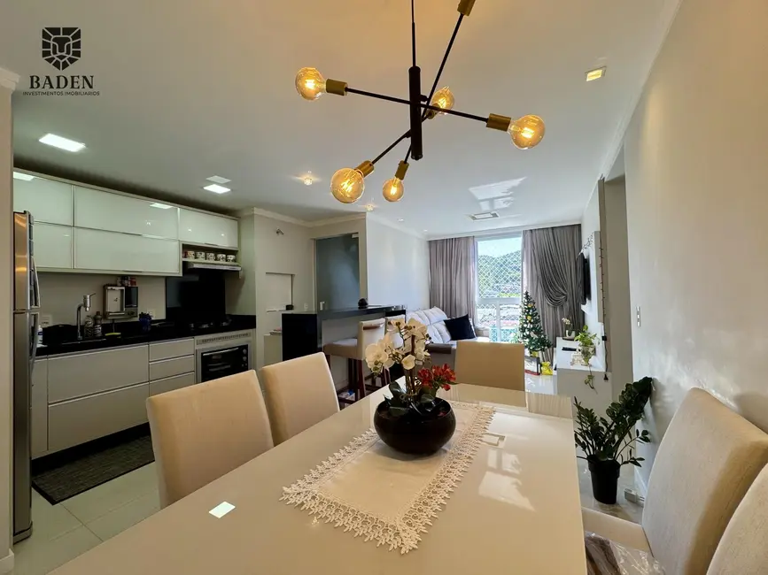 Foto 7 de Apartamento com 2 quartos à venda, 67m2 em Balneario Camboriu - SC