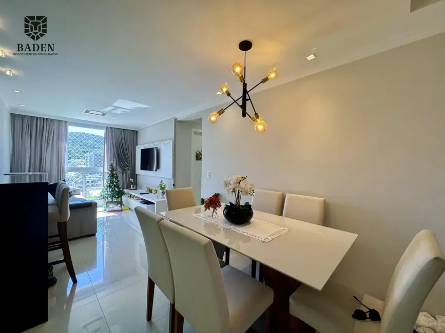 Foto 5 de Apartamento com 2 quartos à venda, 67m2 em Balneario Camboriu - SC