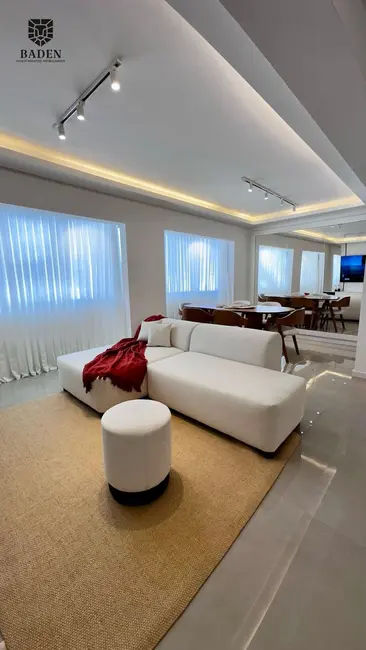 Foto 1 de Apartamento com 3 quartos à venda, 106m2 em Centro, Balneario Camboriu - SC