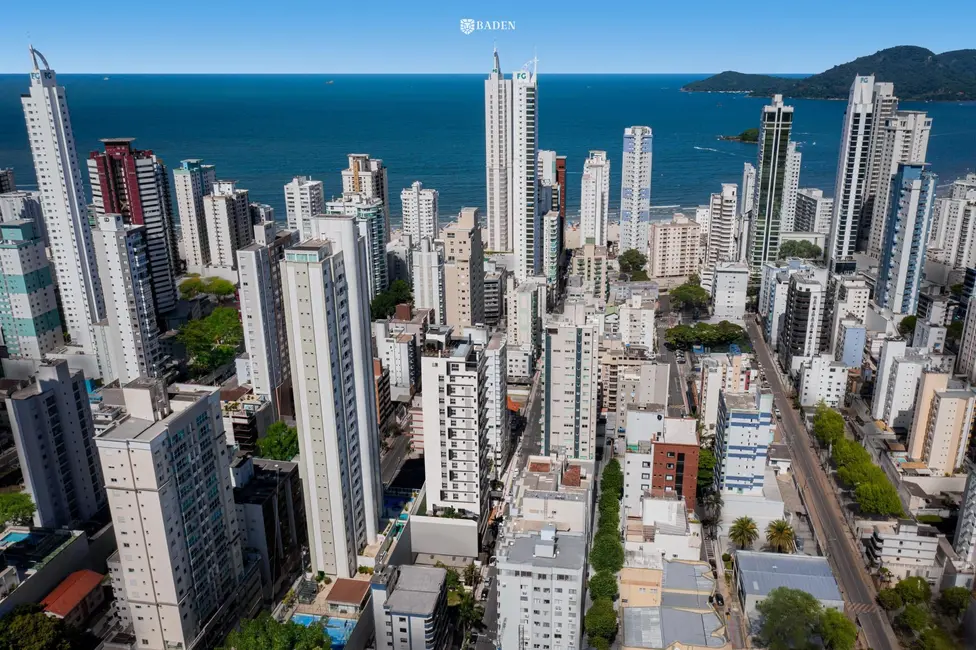 Foto 9 de Apartamento com 3 quartos à venda, 108m2 em Centro, Balneario Camboriu - SC