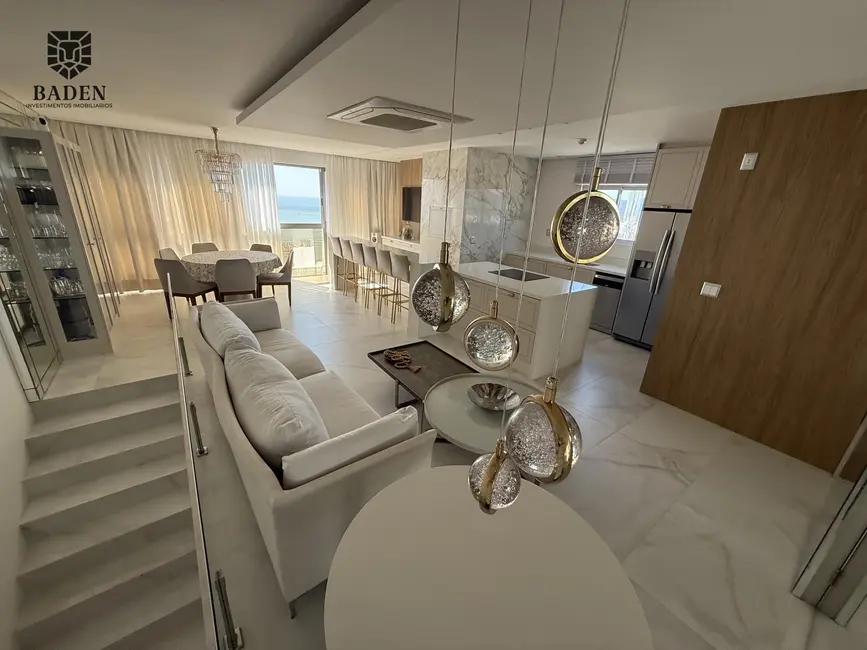 Apartamento com 5 quartos à venda, 222m2 em Centro, Balneario Camboriu - SC - imagem 5 Foto 5 de Apartamento com 5 quartos à venda, 222m2 em Centro, Balneario Camboriu - SC