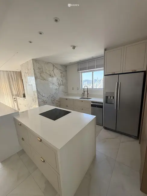 Foto 8 de Apartamento com 5 quartos à venda, 222m2 em Centro, Balneario Camboriu - SC