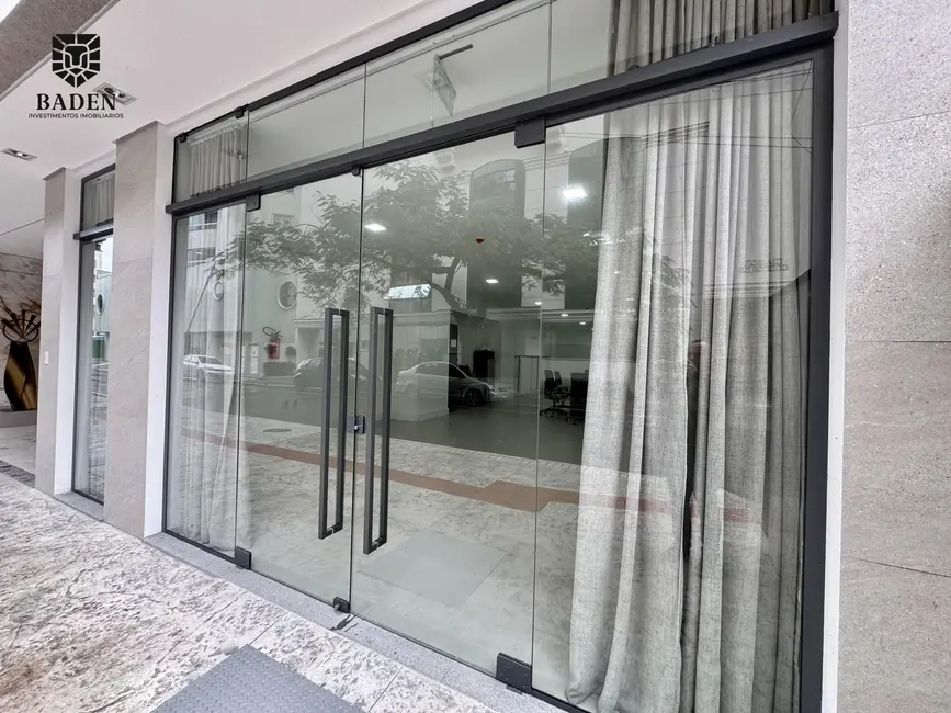 Sala Comercial com 1 quarto para alugar, 146m2 em Centro, Balneario Camboriu - SC - imagem 1 Foto 1 de Sala Comercial com 1 quarto para alugar, 146m2 em Centro, Balneario Camboriu - SC