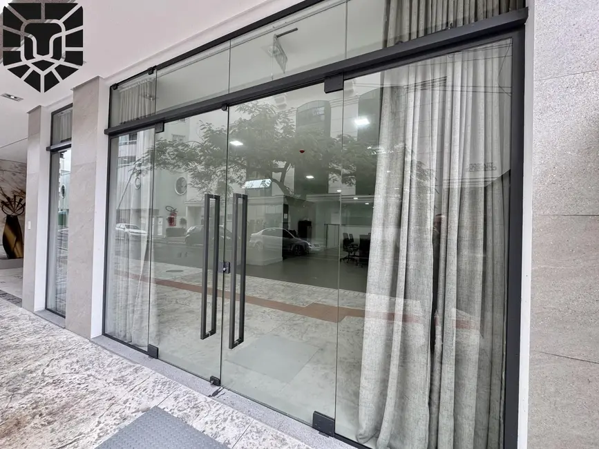 Foto 1 de Sala Comercial com 1 quarto para alugar, 146m2 em Centro, Balneario Camboriu - SC