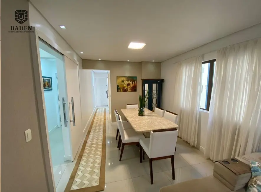 Foto 8 de Apartamento com 3 quartos à venda, 110m2 em Centro, Balneario Camboriu - SC