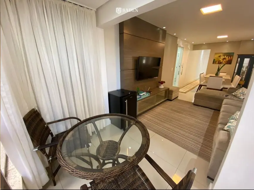 Foto 5 de Apartamento com 3 quartos à venda, 110m2 em Centro, Balneario Camboriu - SC