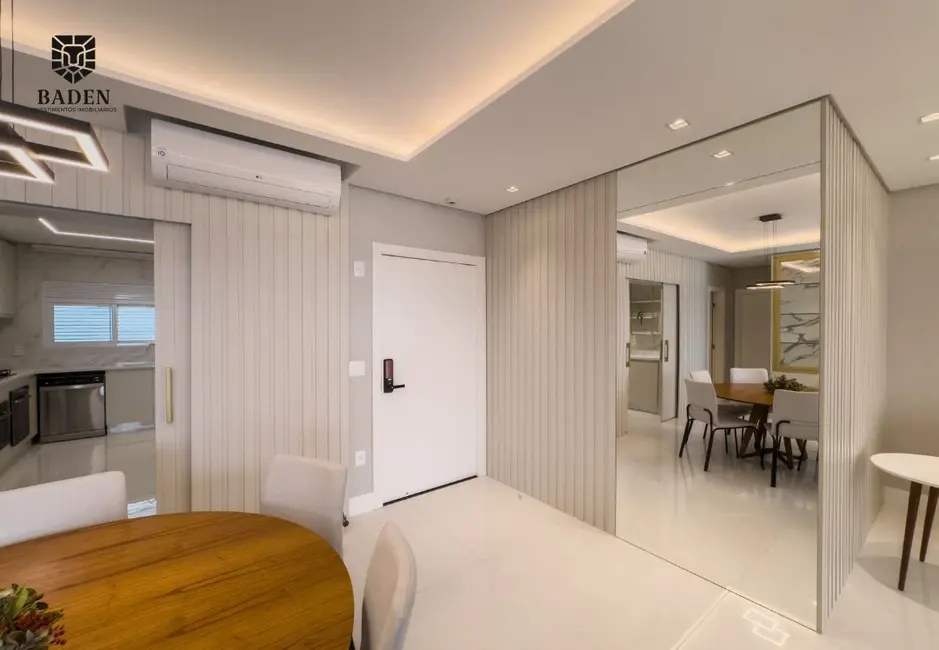 Apartamento com 4 quartos à venda, 190m2 em Pioneiros, Balneario Camboriu - SC - imagem 6 Foto 6 de Apartamento com 4 quartos à venda, 190m2 em Pioneiros, Balneario Camboriu - SC