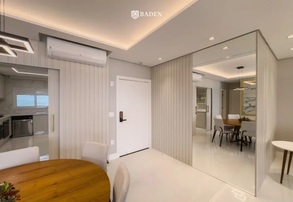 Foto 6 de Apartamento com 4 quartos à venda, 190m2 em Pioneiros, Balneario Camboriu - SC