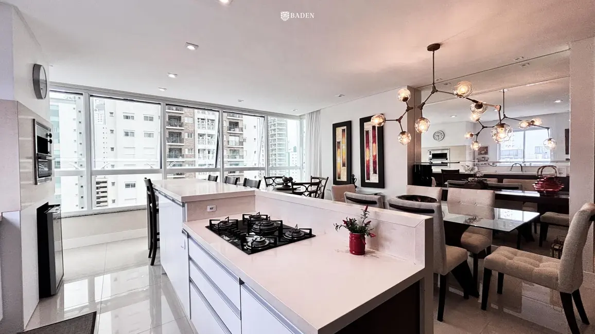 Foto 3 de Apartamento com 4 quartos à venda, 156m2 em Centro, Balneario Camboriu - SC