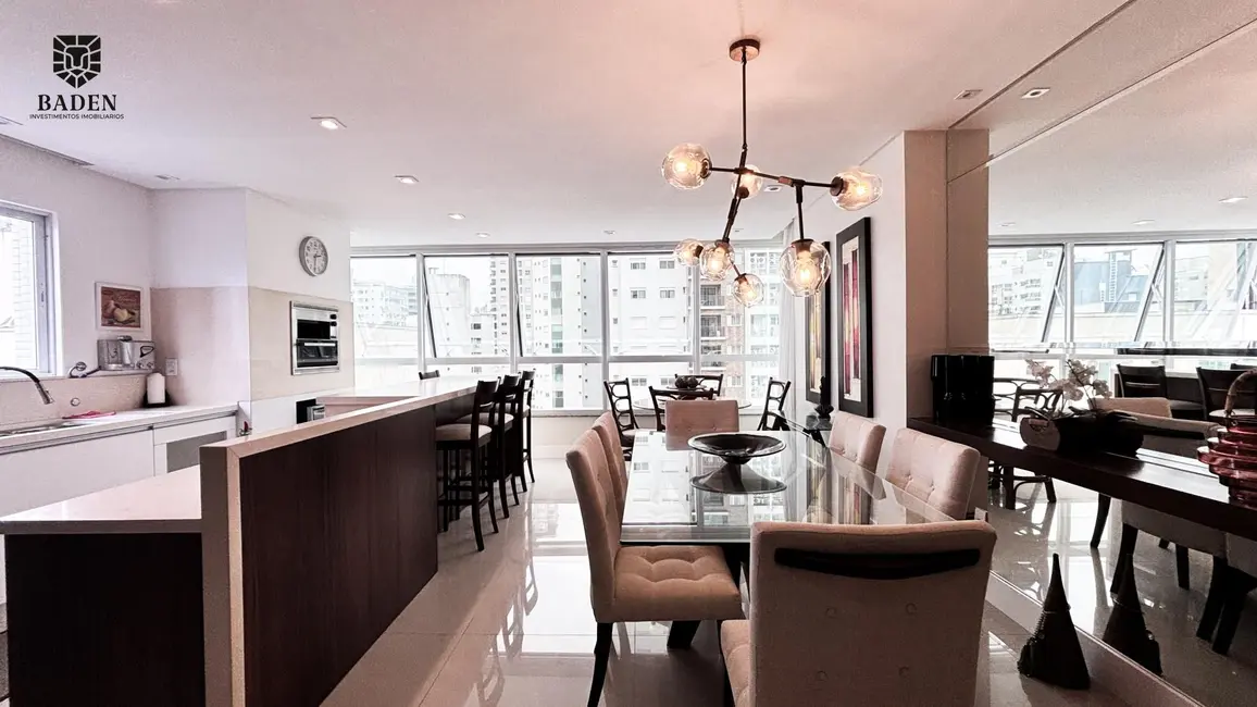 Apartamento com 4 quartos à venda, 156m2 em Centro, Balneario Camboriu - SC - imagem 1 Foto 1 de Apartamento com 4 quartos à venda, 156m2 em Centro, Balneario Camboriu - SC