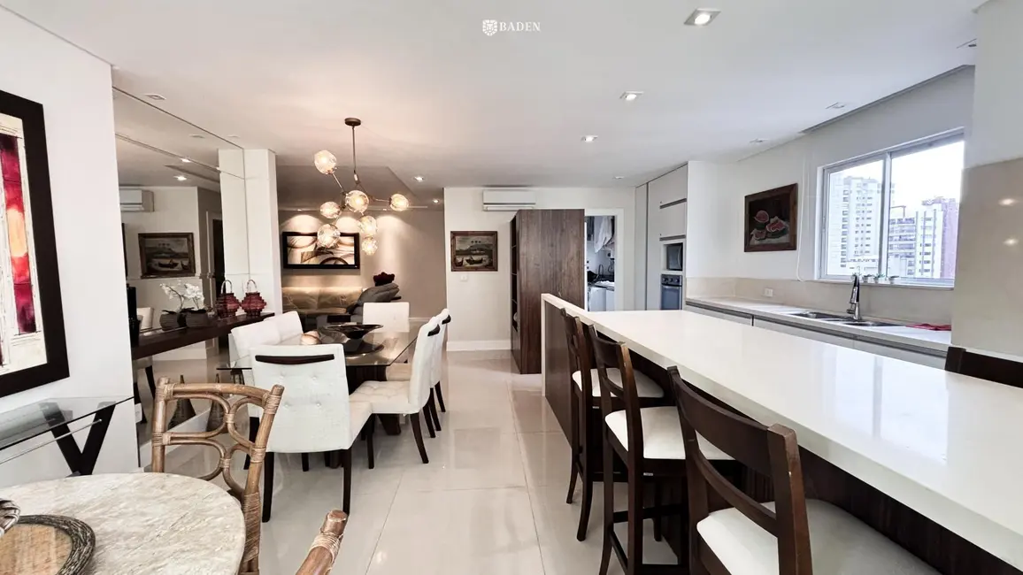 Foto 5 de Apartamento com 4 quartos à venda, 156m2 em Centro, Balneario Camboriu - SC