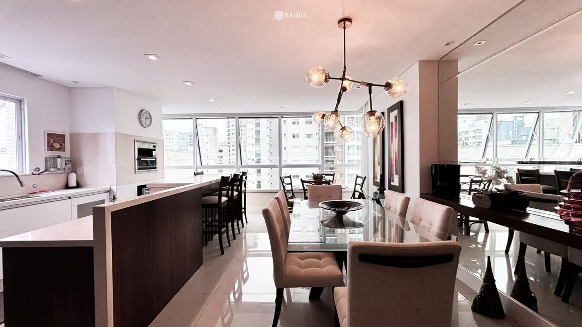 Foto 1 de Apartamento com 4 quartos à venda, 156m2 em Centro, Balneario Camboriu - SC