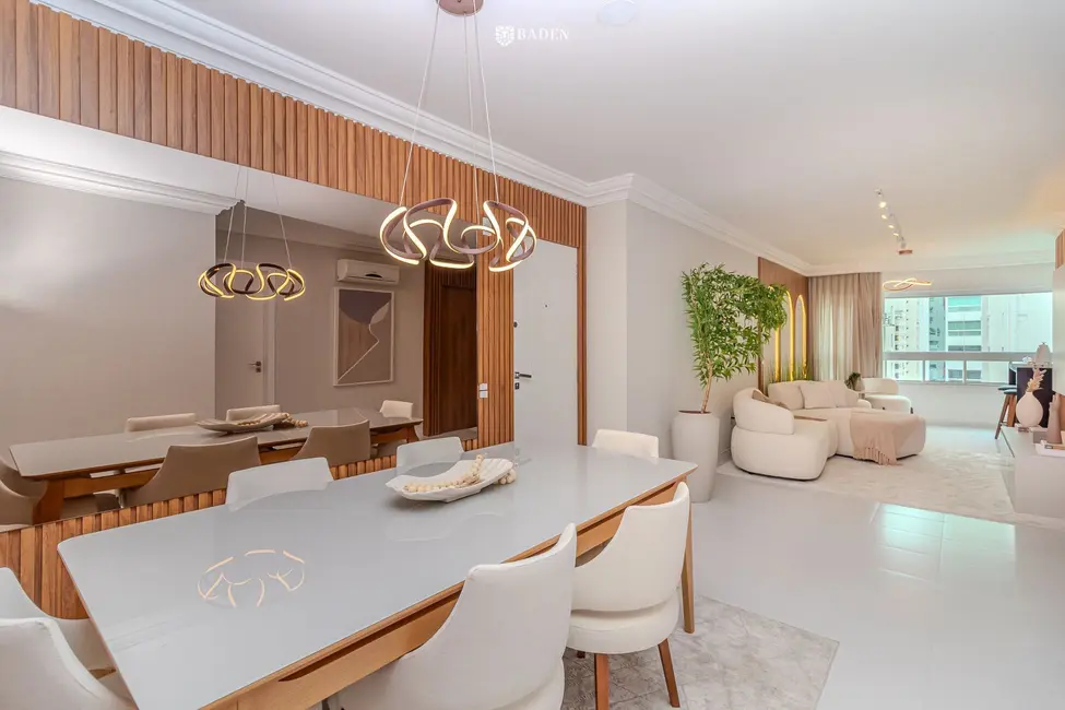 Apartamento com 3 quartos à venda, 110m2 em Centro, Balneario Camboriu - SC - imagem 6 Foto 6 de Apartamento com 3 quartos à venda, 110m2 em Centro, Balneario Camboriu - SC