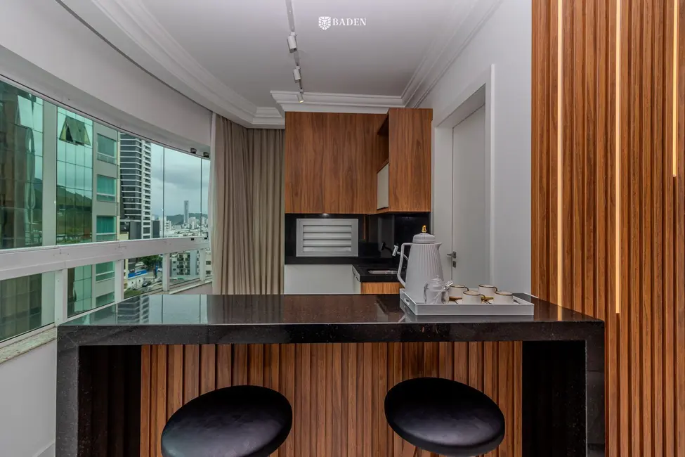 Apartamento com 3 quartos à venda, 110m2 em Centro, Balneario Camboriu - SC - imagem 3 Foto 3 de Apartamento com 3 quartos à venda, 110m2 em Centro, Balneario Camboriu - SC