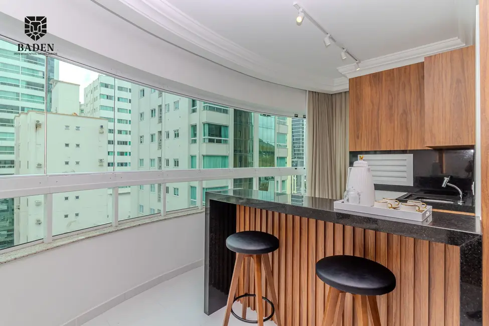Apartamento com 3 quartos à venda, 110m2 em Centro, Balneario Camboriu - SC - imagem 4 Foto 4 de Apartamento com 3 quartos à venda, 110m2 em Centro, Balneario Camboriu - SC