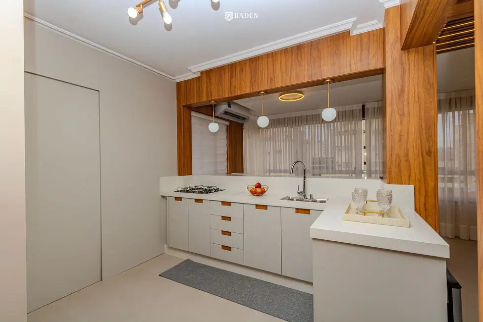 Foto 9 de Apartamento com 3 quartos à venda, 110m2 em Centro, Balneario Camboriu - SC