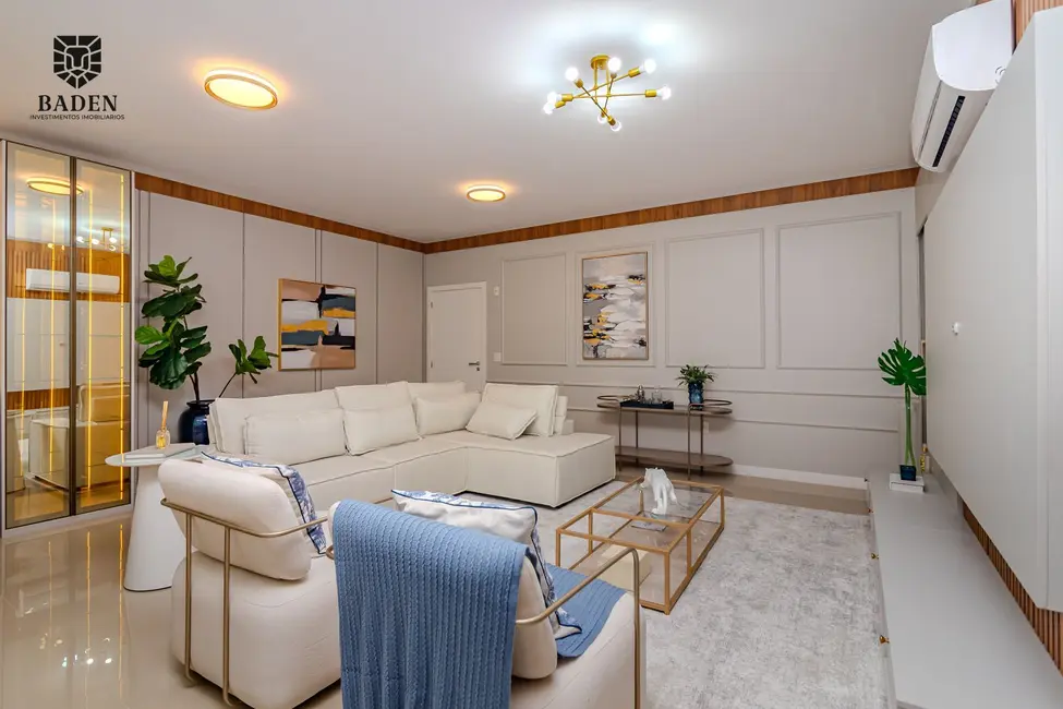 Foto 4 de Apartamento com 3 quartos à venda, 135m2 em Centro, Balneario Camboriu - SC