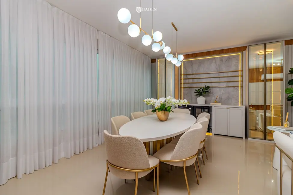Foto 9 de Apartamento com 3 quartos à venda, 135m2 em Centro, Balneario Camboriu - SC