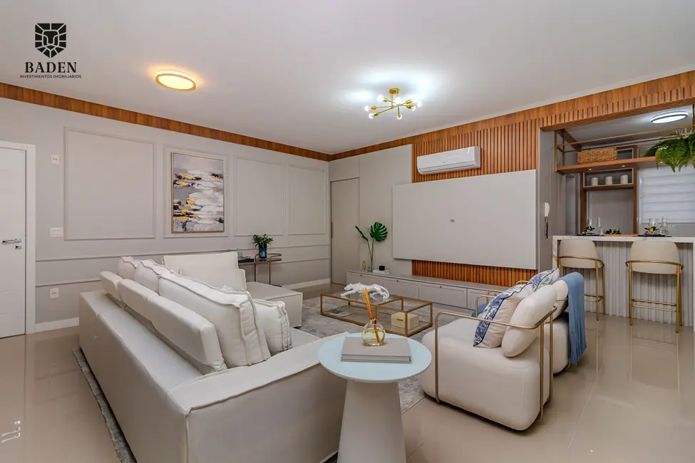 Foto 6 de Apartamento com 3 quartos à venda, 135m2 em Centro, Balneario Camboriu - SC