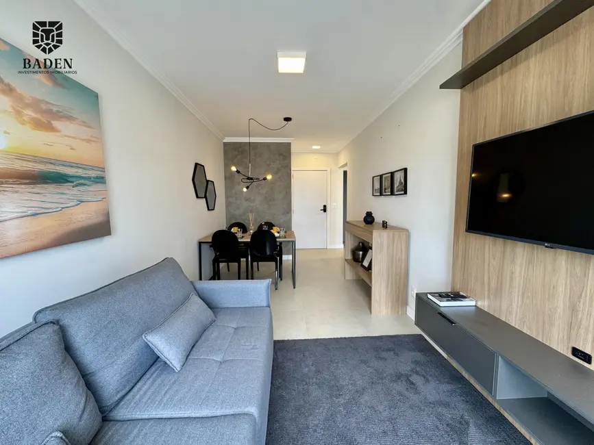 Apartamento com 1 quarto à venda, 51m2 em Centro, Balneario Camboriu - SC - imagem 4 Foto 4 de Apartamento com 1 quarto à venda, 51m2 em Centro, Balneario Camboriu - SC