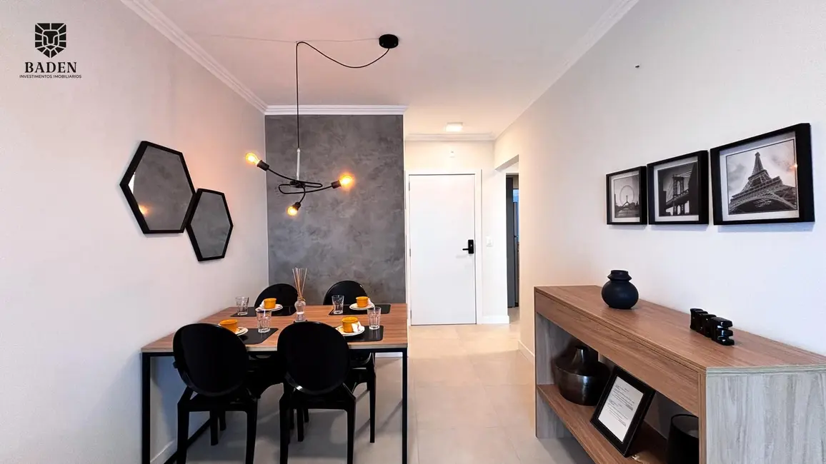 Foto 4 de Apartamento com 1 quarto à venda, 51m2 em Centro, Balneario Camboriu - SC