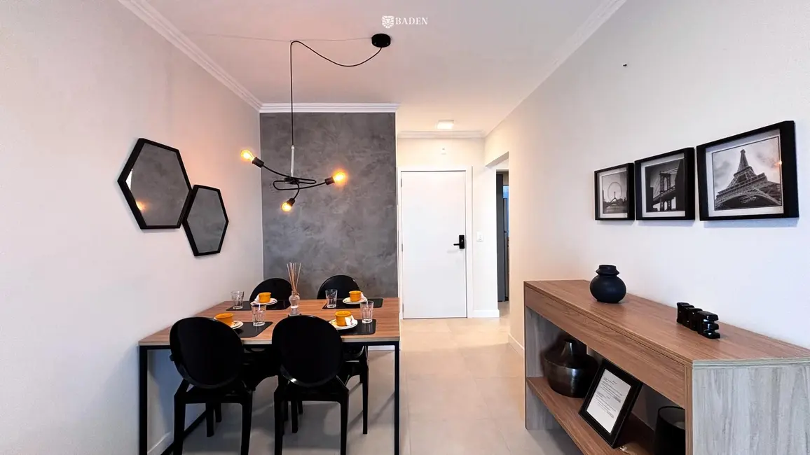 Foto 4 de Apartamento com 1 quarto à venda, 51m2 em Centro, Balneario Camboriu - SC
