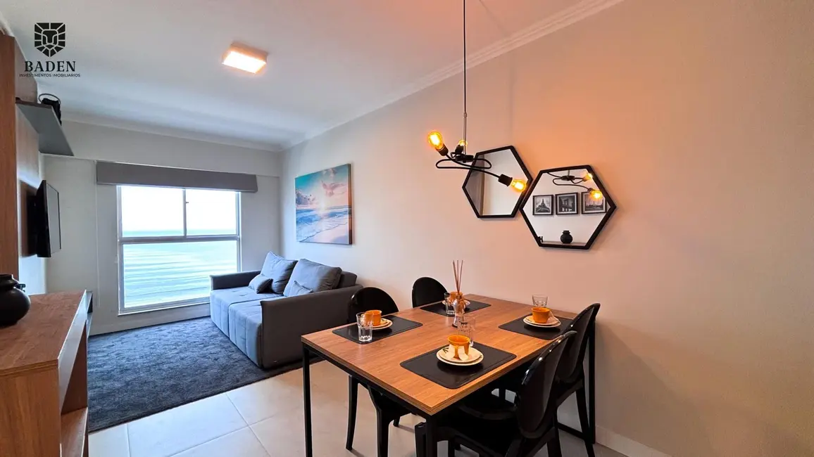 Foto 2 de Apartamento com 1 quarto à venda, 51m2 em Centro, Balneario Camboriu - SC
