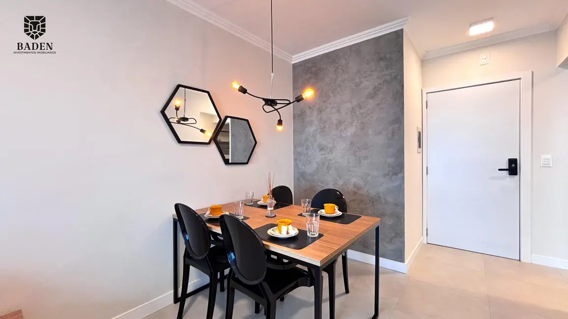 Foto 5 de Apartamento com 1 quarto à venda, 51m2 em Centro, Balneario Camboriu - SC