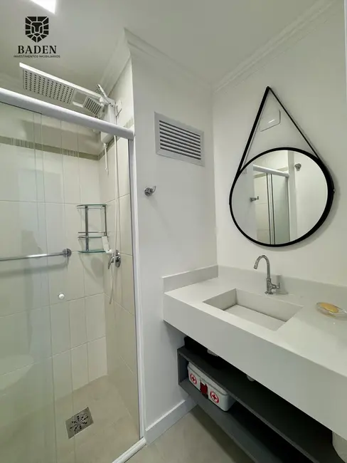 Apartamento com 1 quarto à venda, 51m2 em Centro, Balneario Camboriu - SC - imagem 9 Foto 9 de Apartamento com 1 quarto à venda, 51m2 em Centro, Balneario Camboriu - SC