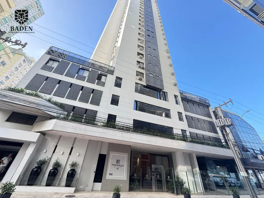 Foto 1 de Apartamento com 3 quartos à venda, 177m2 em Balneario Camboriu - SC