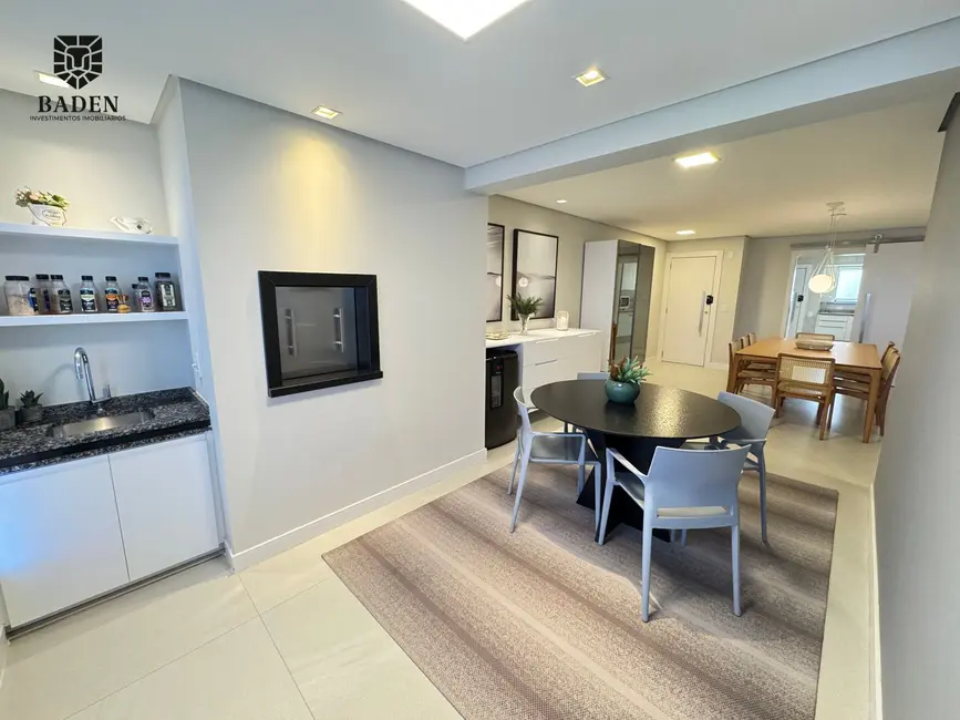 Foto 9 de Apartamento com 3 quartos à venda, 177m2 em Balneario Camboriu - SC