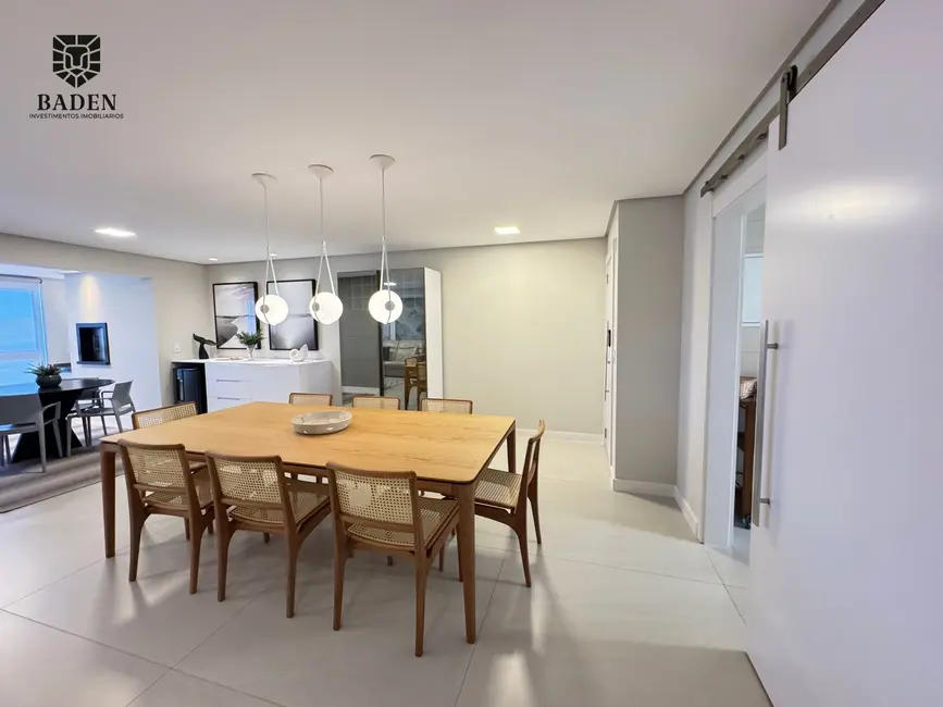 Foto 4 de Apartamento com 3 quartos à venda, 177m2 em Balneario Camboriu - SC