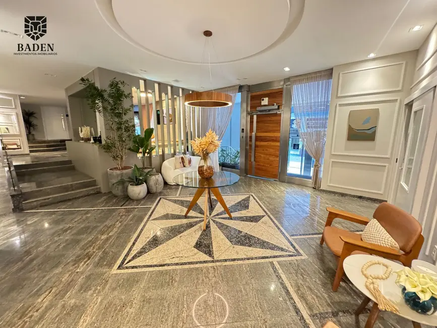 Foto 2 de Apartamento com 3 quartos à venda, 177m2 em Balneario Camboriu - SC