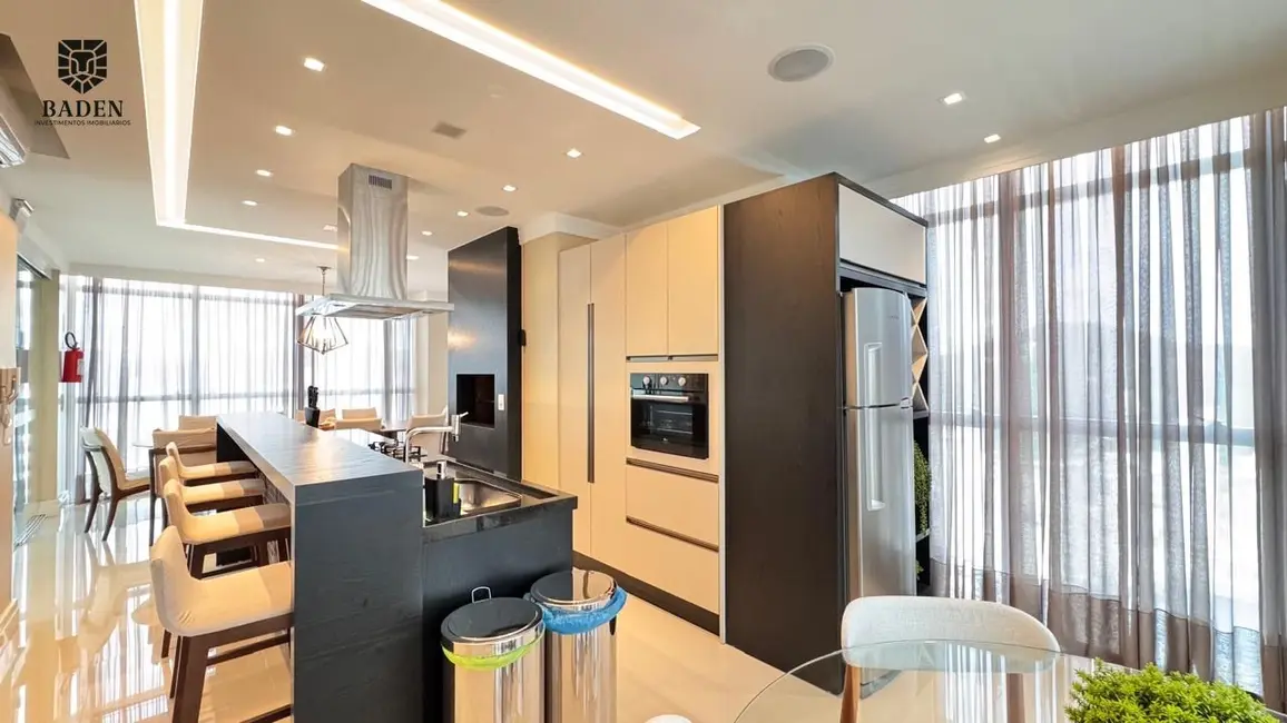 Foto 4 de Apartamento com 4 quartos à venda, 157m2 em Centro, Balneario Camboriu - SC