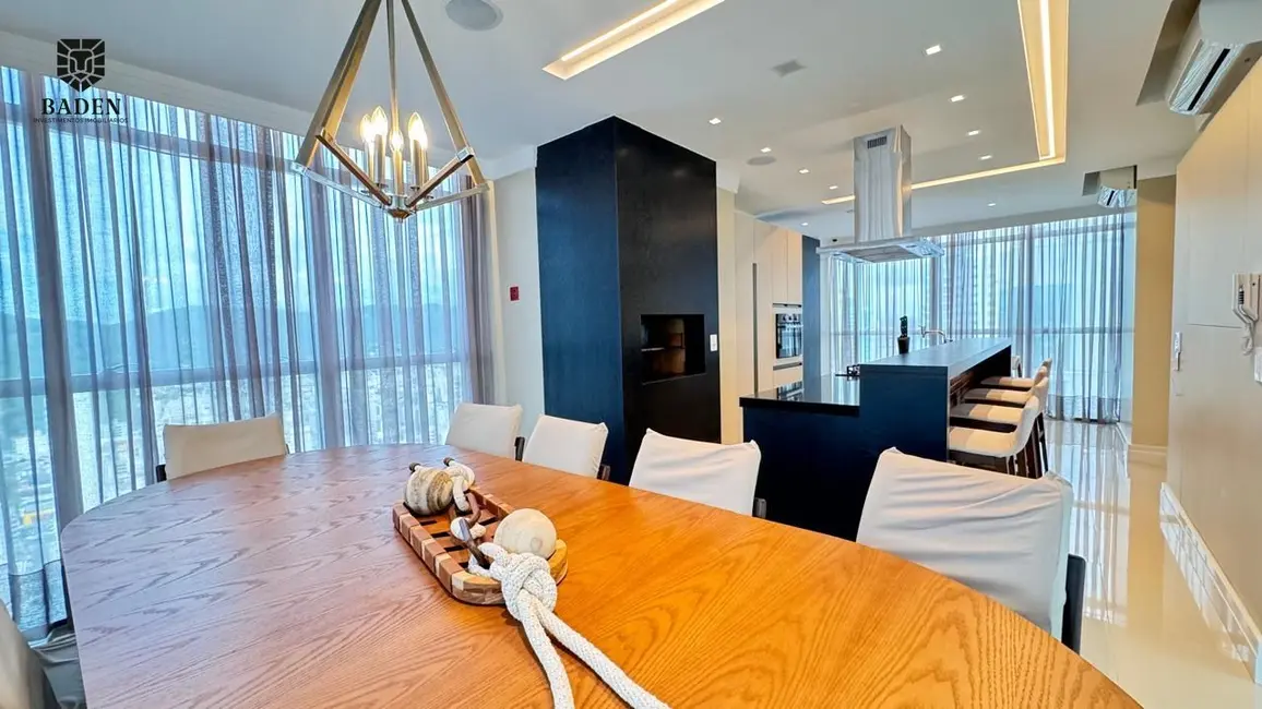 Foto 6 de Apartamento com 4 quartos à venda, 157m2 em Centro, Balneario Camboriu - SC