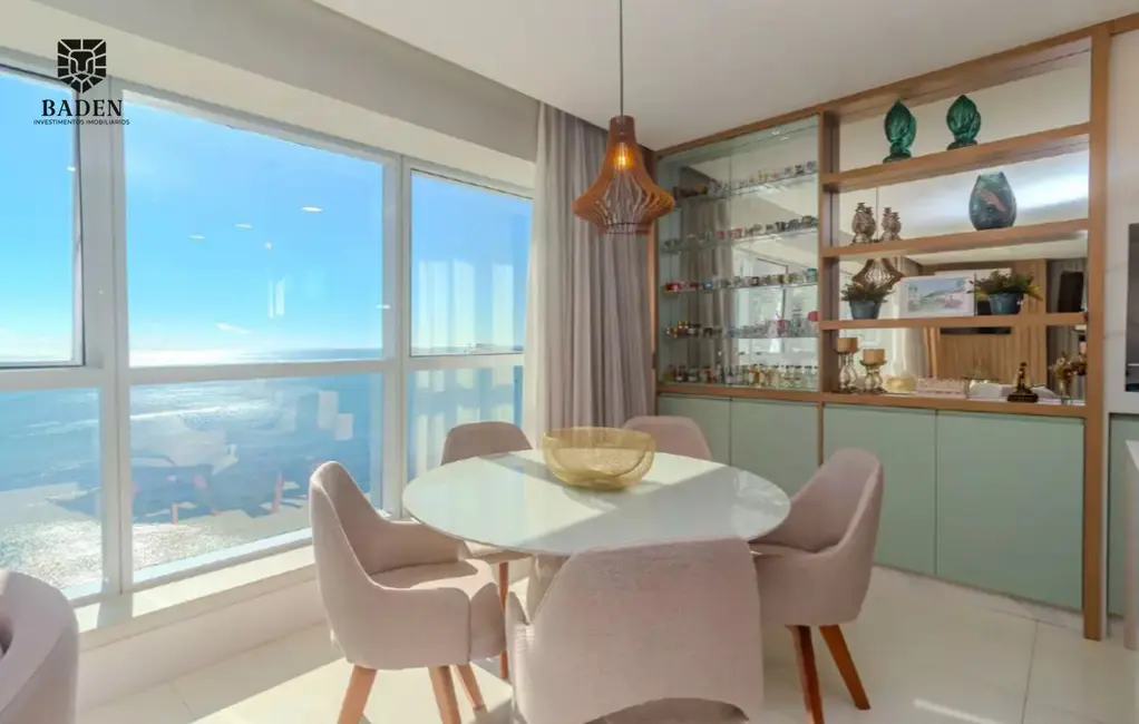 Apartamento com 5 quartos à venda, 319m2 em Centro, Balneario Camboriu - SC - imagem 5 Foto 5 de Apartamento com 5 quartos à venda, 319m2 em Centro, Balneario Camboriu - SC