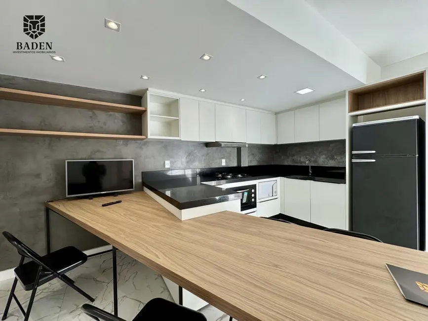 Apartamento com 2 quartos à venda, 105m2 em Centro, Balneario Camboriu - SC - imagem 5 Foto 5 de Apartamento com 2 quartos à venda, 105m2 em Centro, Balneario Camboriu - SC