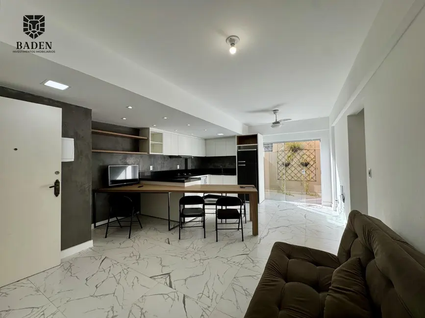 Apartamento com 2 quartos à venda, 105m2 em Centro, Balneario Camboriu - SC - imagem 1 Foto 1 de Apartamento com 2 quartos à venda, 105m2 em Centro, Balneario Camboriu - SC