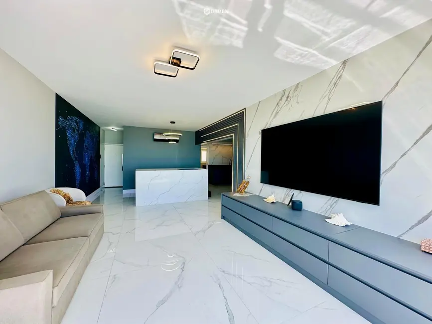 Foto 8 de Apartamento com 4 quartos à venda, 140m2 em Balneario Camboriu - SC