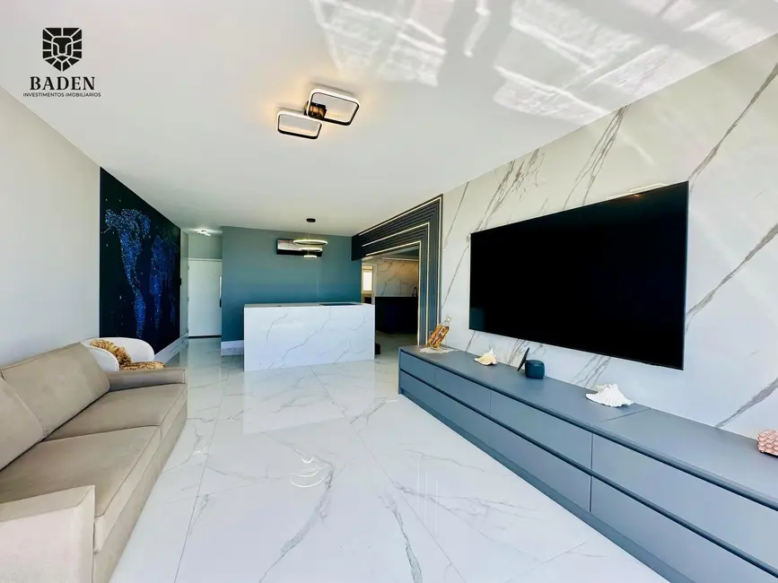 Foto 8 de Apartamento com 4 quartos à venda, 140m2 em Balneario Camboriu - SC