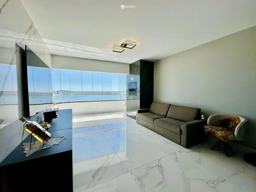Foto 3 de Apartamento com 4 quartos à venda, 140m2 em Balneario Camboriu - SC