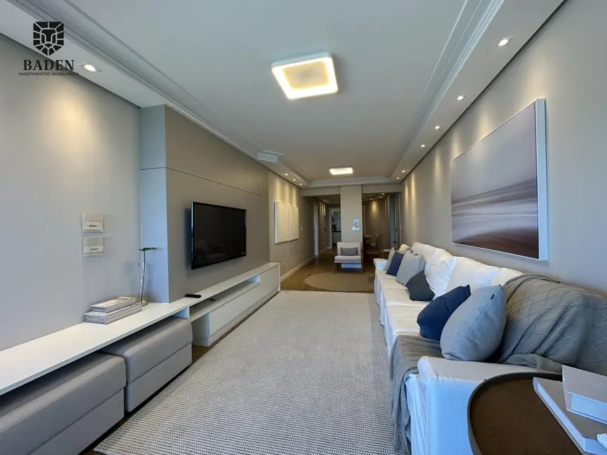 Apartamento com 3 quartos à venda, 115m2 em Balneario Camboriu - SC - imagem 4 Foto 4 de Apartamento com 3 quartos à venda, 115m2 em Balneario Camboriu - SC