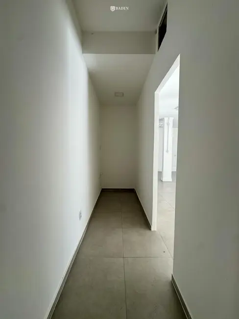 Foto 7 de Sala Comercial com 1 quarto para alugar, 60m2 em Centro, Balneario Camboriu - SC