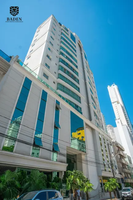 Sala Comercial com 1 quarto para alugar, 106m2 em Pioneiros, Balneario Camboriu - SC - imagem 1 Foto 1 de Sala Comercial com 1 quarto para alugar, 106m2 em Pioneiros, Balneario Camboriu - SC