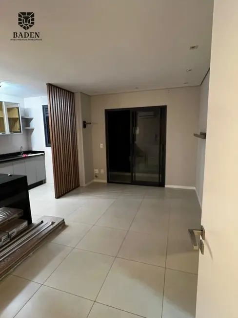 Foto 9 de Apartamento com 1 quarto à venda, 50m2 em Centro, Balneario Camboriu - SC